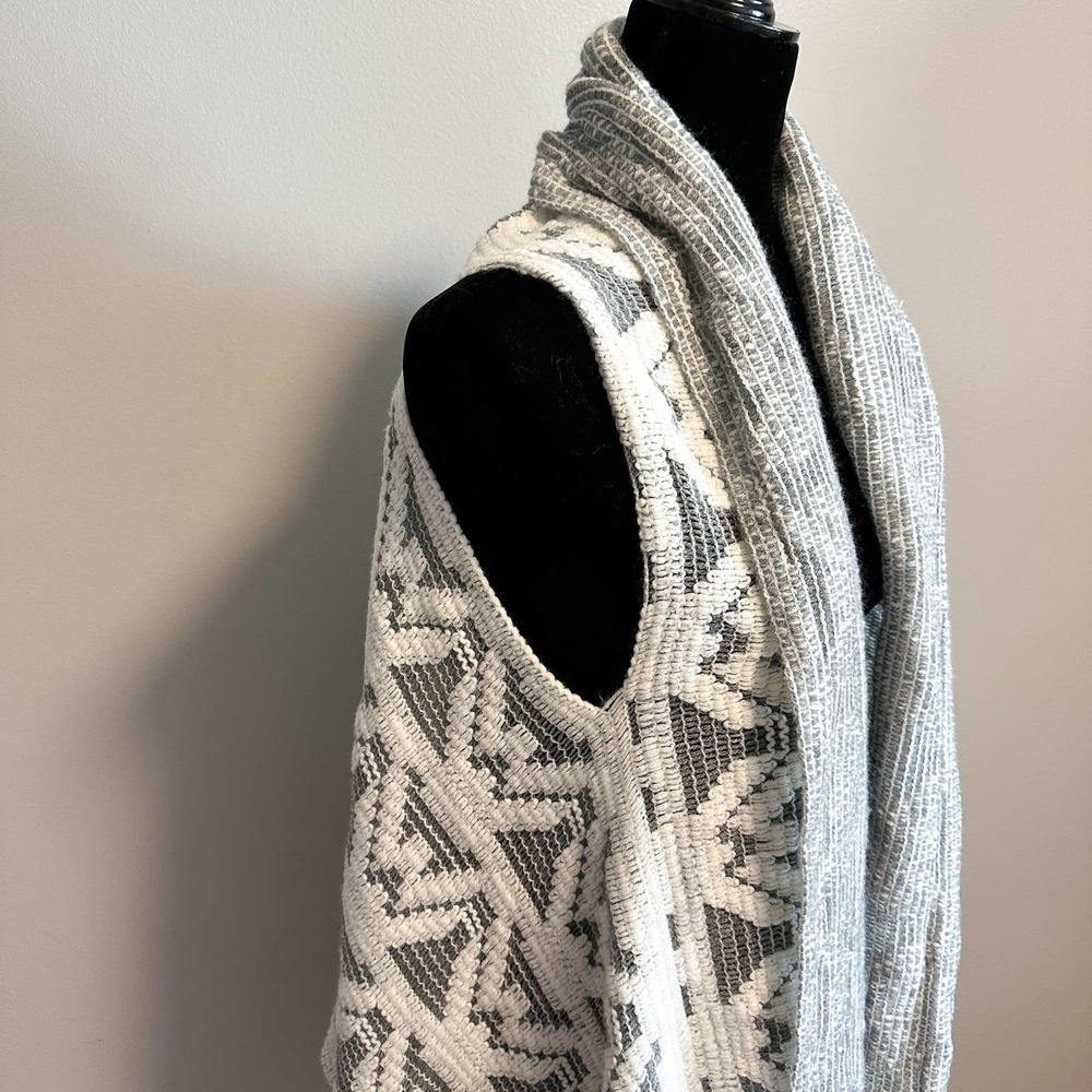 Boho Chunky Knit Draped Fringe Trim Sweater Vest Size M - Picture 4 of 11